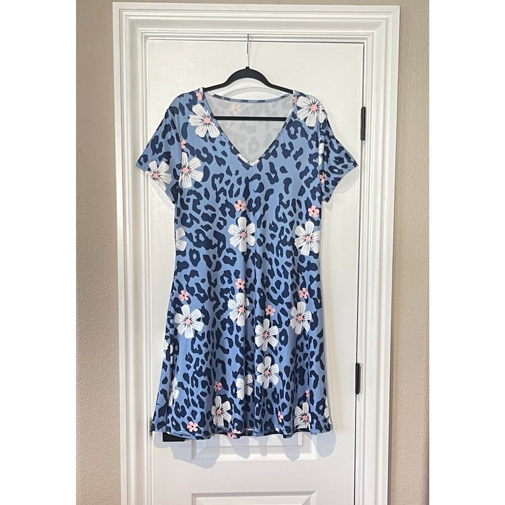 Womens Dress Leopard & Floral Print V Neck Tee Dress Size X Large - Picture 3 of 8
